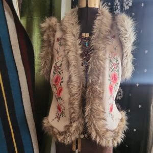 Boston Proper Satin Vest in Soft Brown